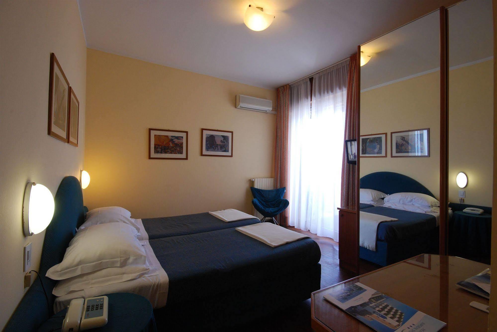Unahotels Imperial Sport 4* Pésaro